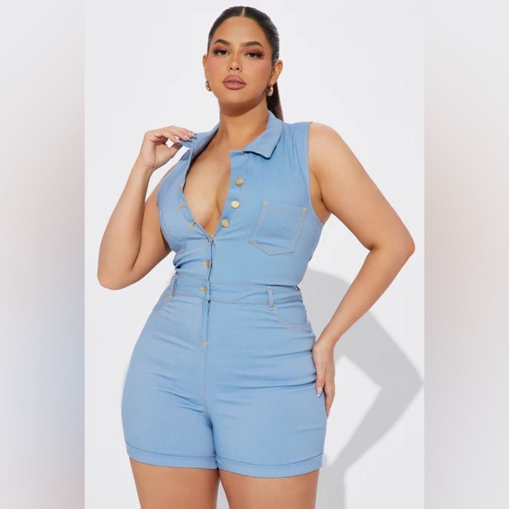 Look At You Super Stretch Romper - Medium Wash